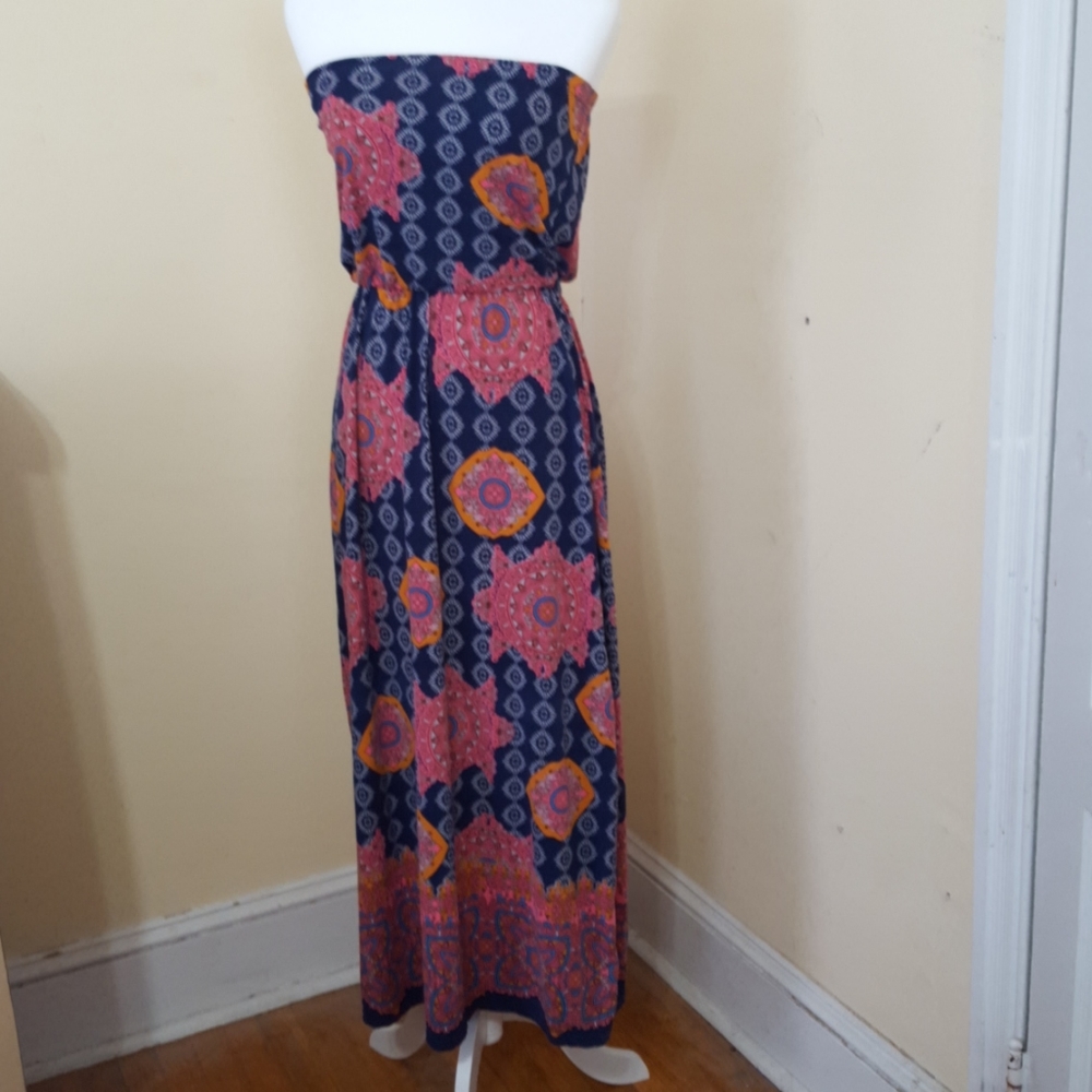 Strapless maxi dress